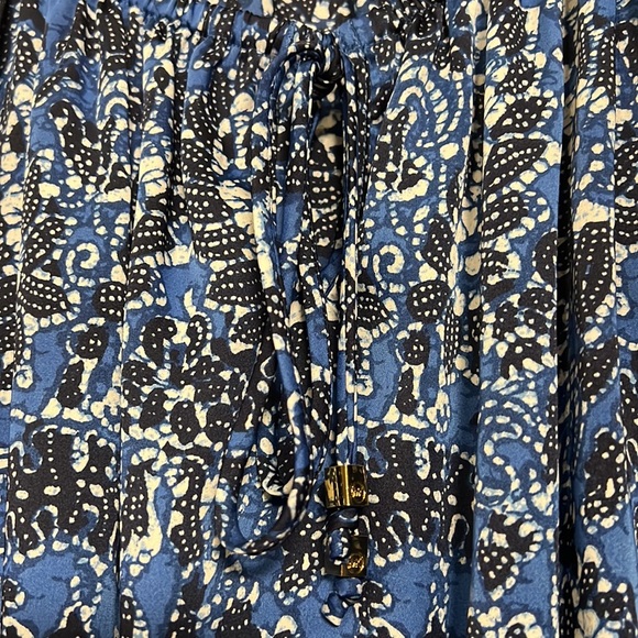 Michael Kors Blue Paisley Top EUC - Picture 3 of 7